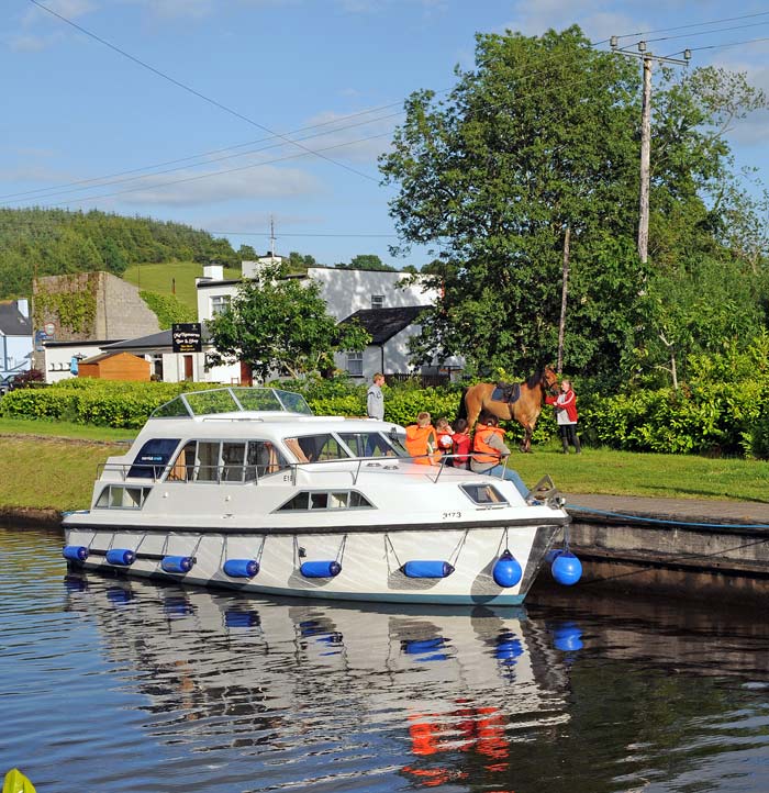 Shannon Erne Waterway horse riding